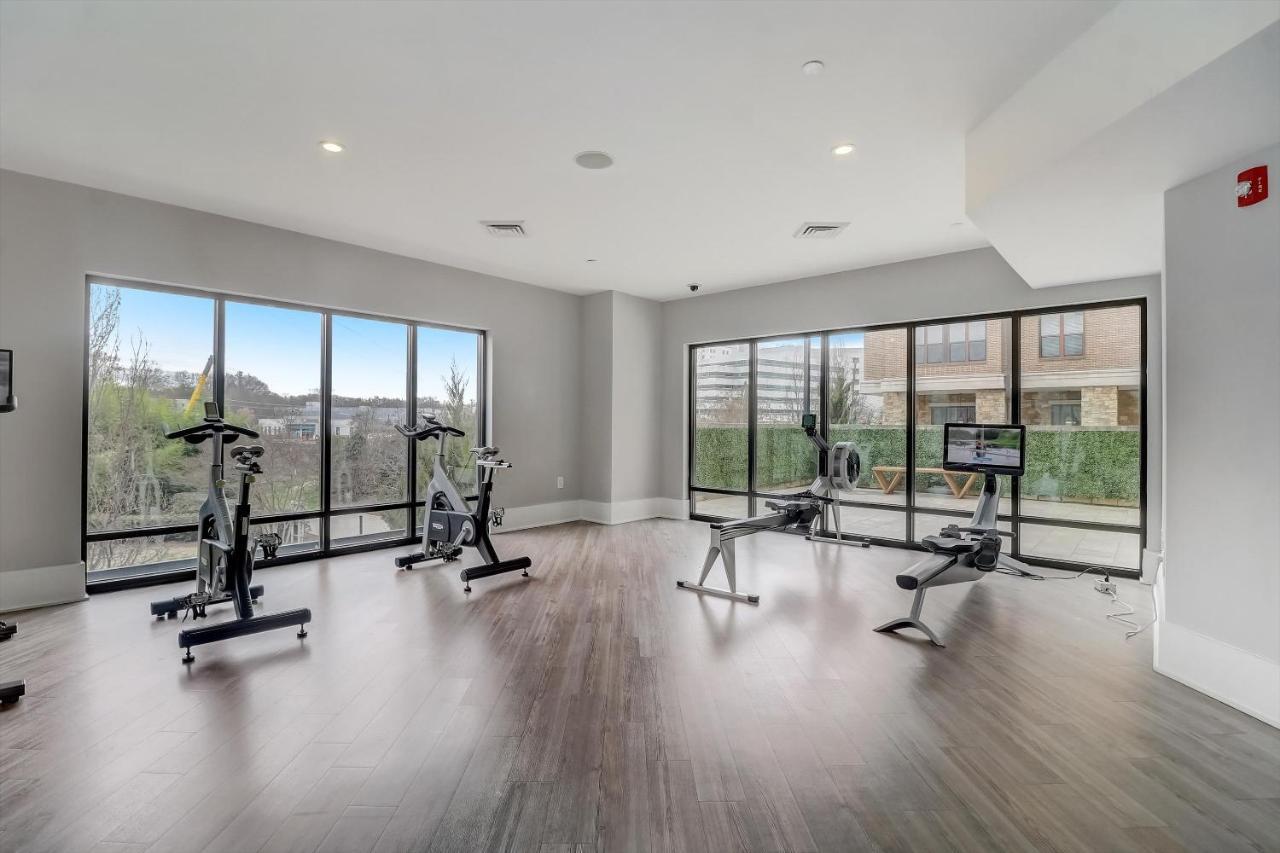 Frontdesk Berkshire Dilworth Apts Midtown Apartamento *